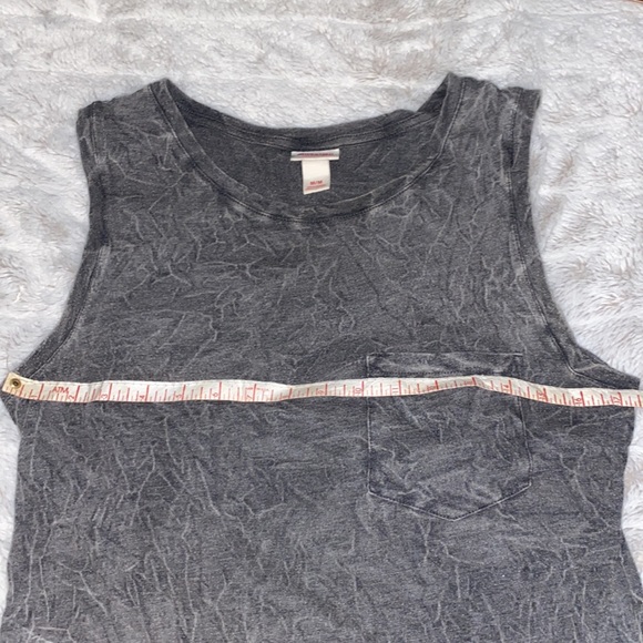 Mossimo supply Co. Top - Picture 5 of 6